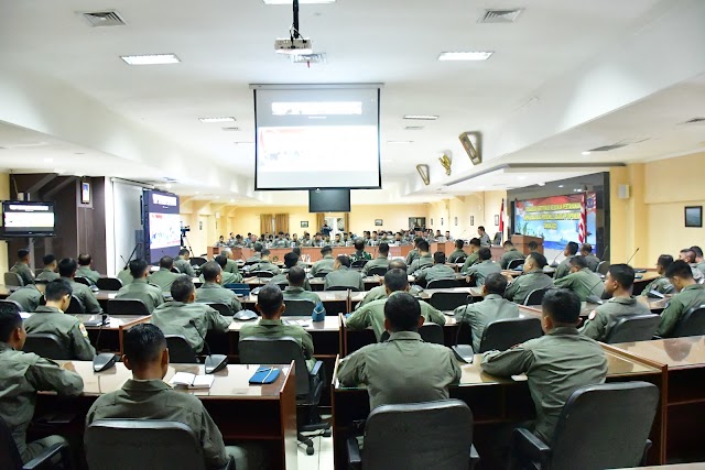 Personel Puspenerbal Ikuti Sosialisasi Sertifikasi Kelaikan Pertahanan   Aspek Udara Tahun 2025