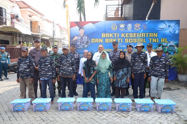 Wujudkan Program Ketahanan Pangan Pemerintah, Pangkoarmada II Pimpin Panen Raya Padi Di Wilayah Lantamal V Surabaya